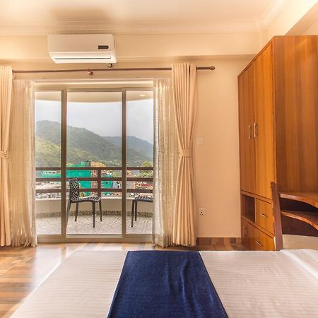 Hotel White Pearl Pokhara Exterior foto