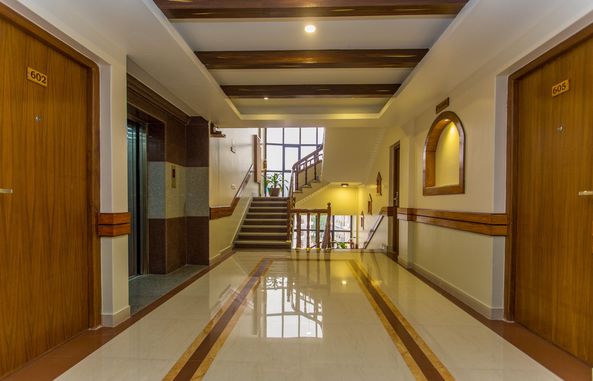 Hotel White Pearl Pokhara Exterior foto