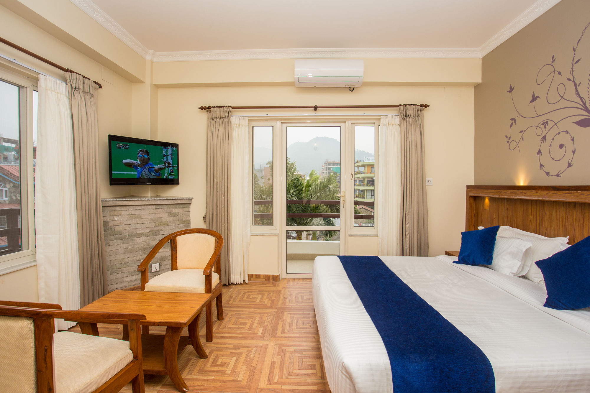 Hotel White Pearl Pokhara Exterior foto